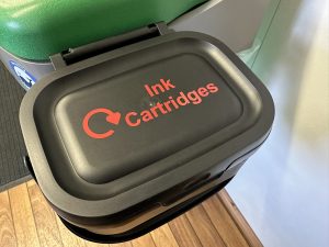 Ink cartridge caddy bin